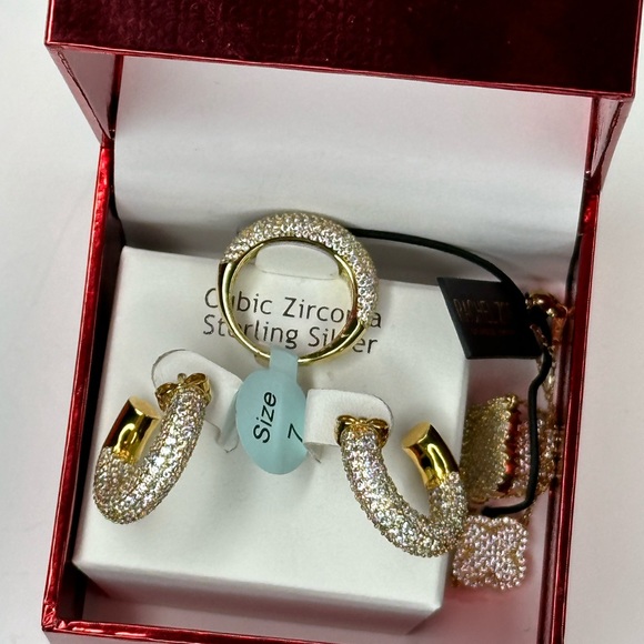 Rachel Zoe ready to go box(3 piece bundle) - Picture 11 of 12